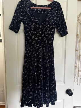 Collectif retro sparkle velvet dress